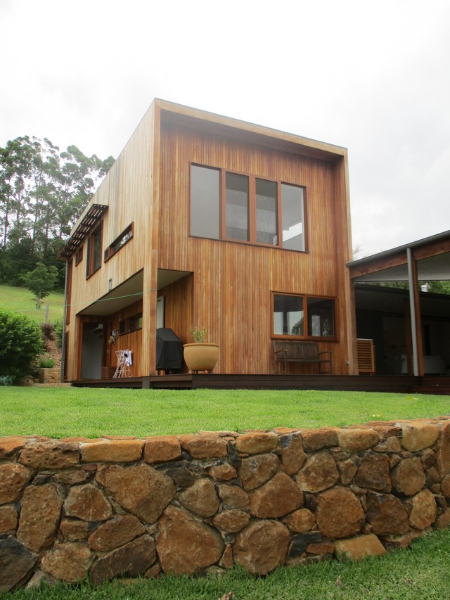 Byron Bay Hinterland House Bedroom and Kitchen Wing