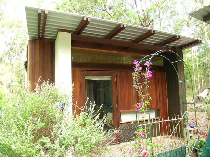 Bluegum wall cladding | Cabin | Gold Coast Architect