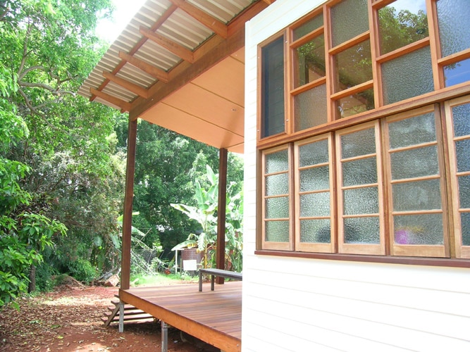 Feature recycled silky oak windows | Cleveland Brisbane Coastal House | Sustainable Architecture | Jose Do Architect
