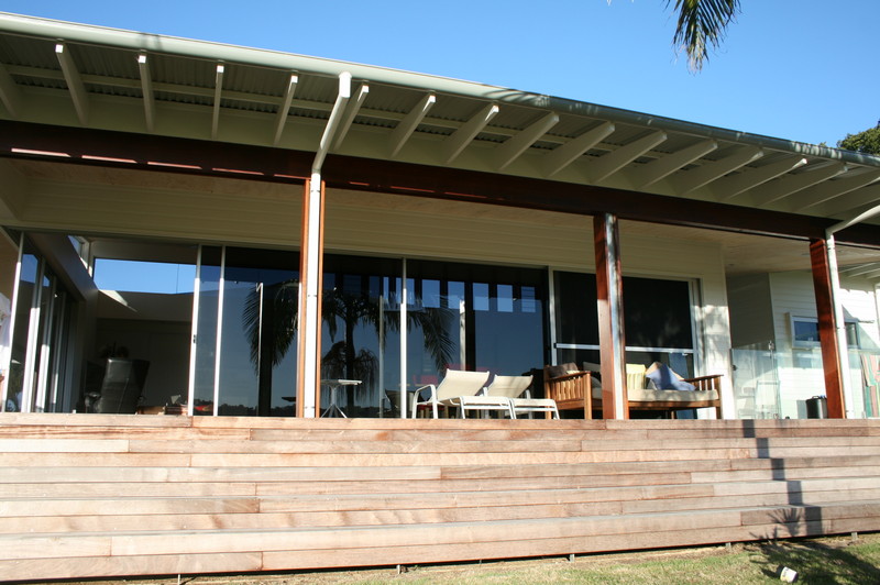 Byron Bay Myocum Ridge House | Jose Do Architect Gold Coast | verandah view